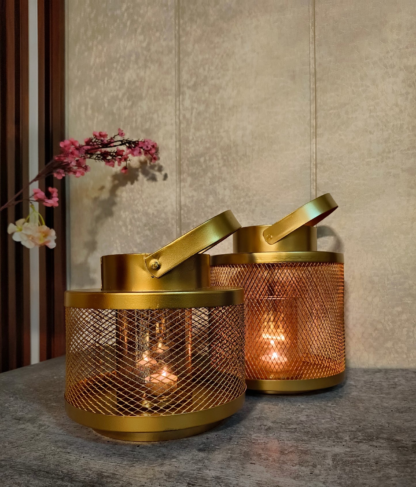 Gold Jaali Lantern (Set of 2)
