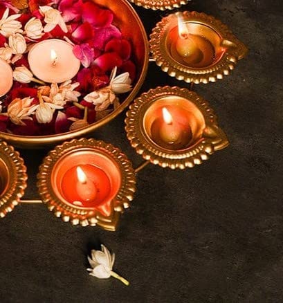 Diya Urli