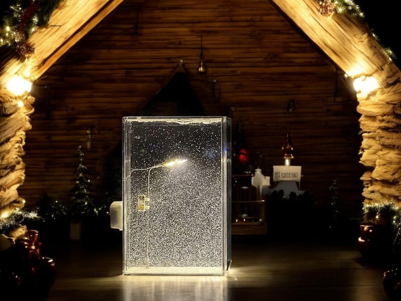 Streetlight Snow Lamp